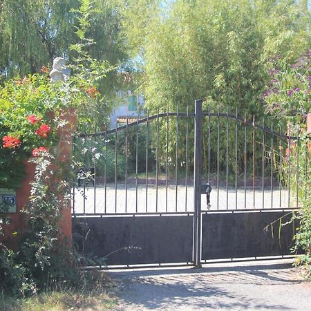 L Entredeux Apartment Saint-Viaud ภายนอก รูปภาพ