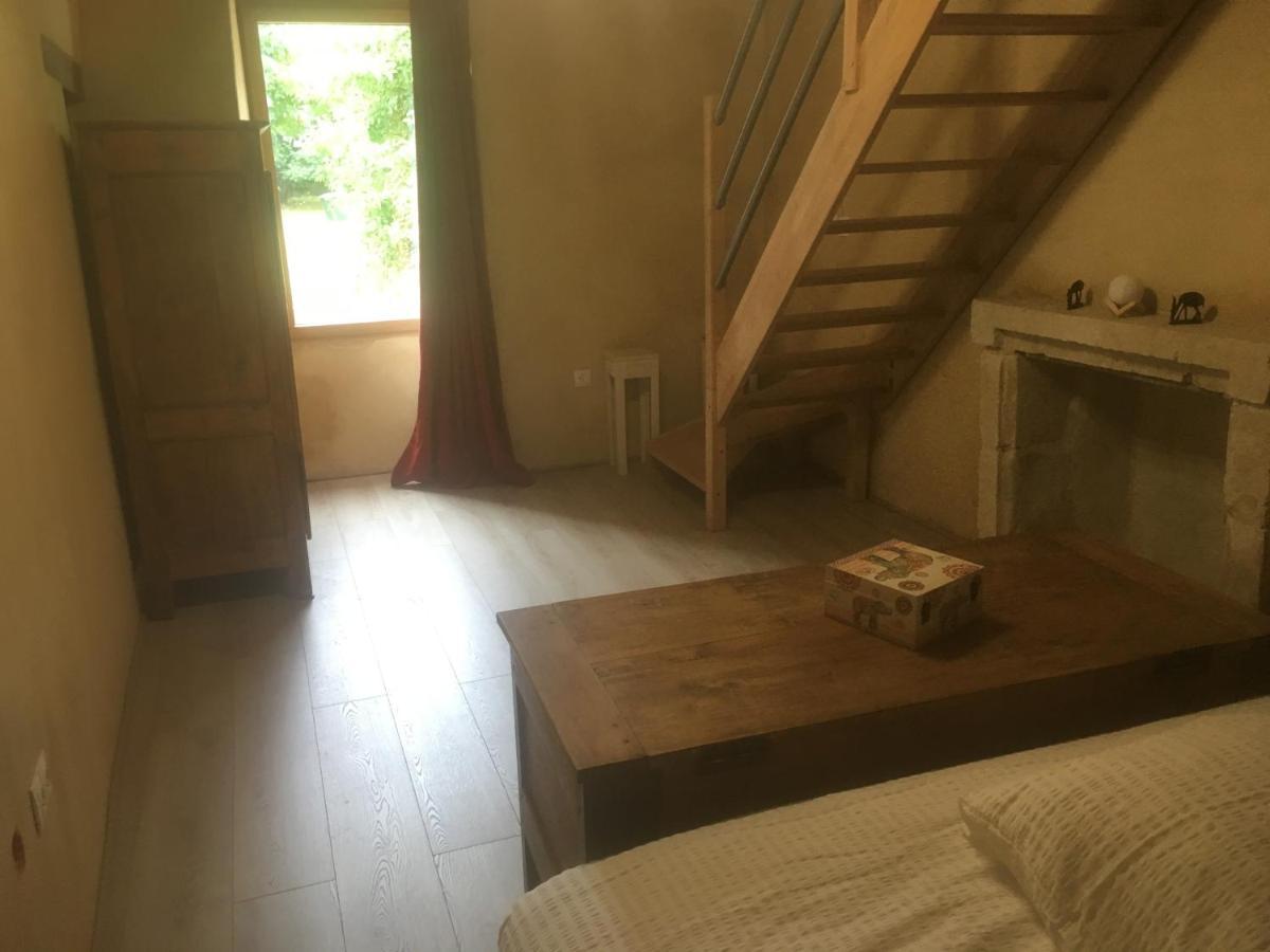 L Entredeux Apartment Saint-Viaud ภายนอก รูปภาพ