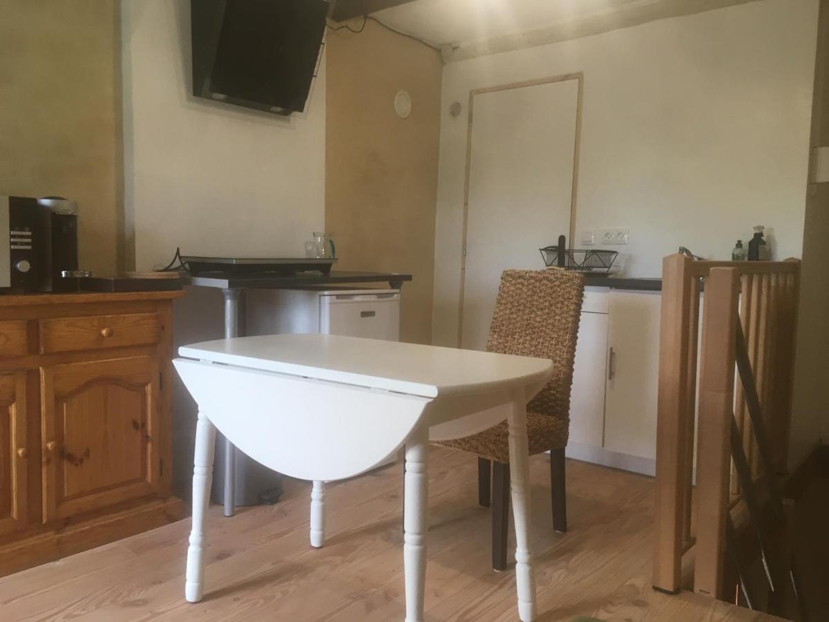 L Entredeux Apartment Saint-Viaud ภายนอก รูปภาพ