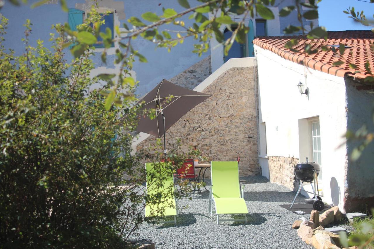 L Entredeux Apartment Saint-Viaud ภายนอก รูปภาพ